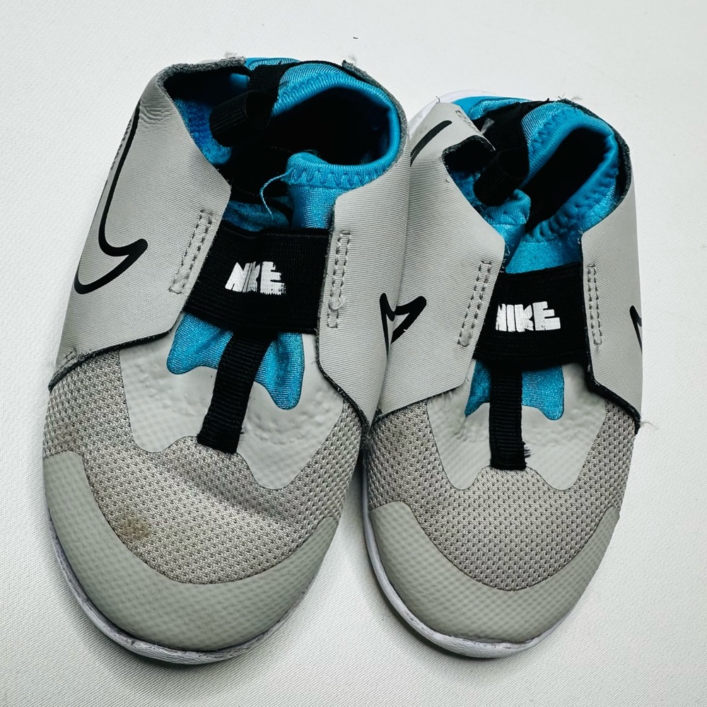 Nike Kids' Flex Runner 2 Sneakers Iron Ore, Grey, Black Toddler Boys Sz 9
